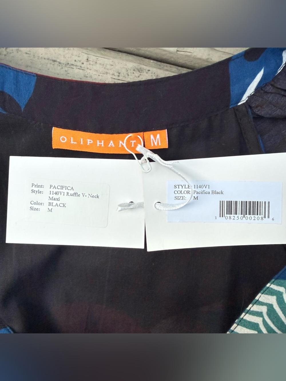 NWT Oliphant Ruffle V-Neck Maxi Dress in Pacifica Waves Print Size M - Picture 13 of 15